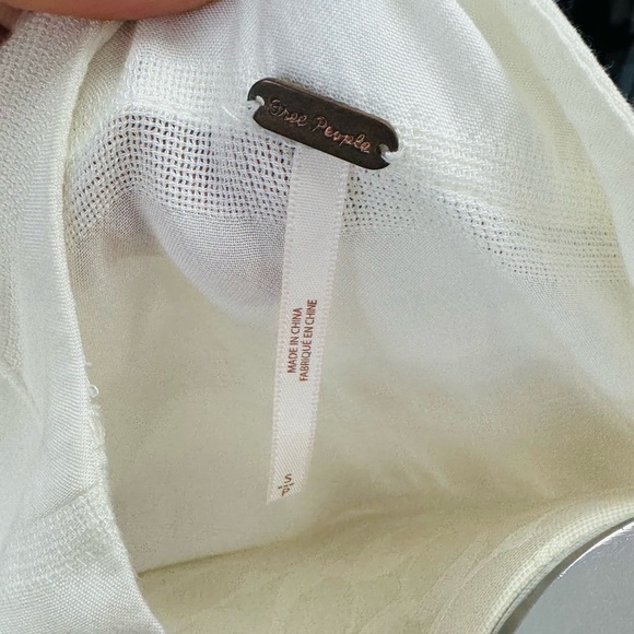 Free people Top - Picture 2 of 2